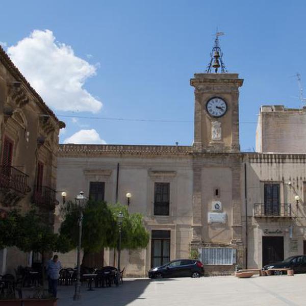 Torre dell'Orologio - Monumenti - Cattolica Eraclea