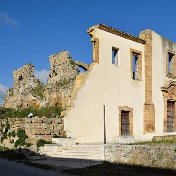 Ruderi di Salaparuta - Monumenti - Salaparuta