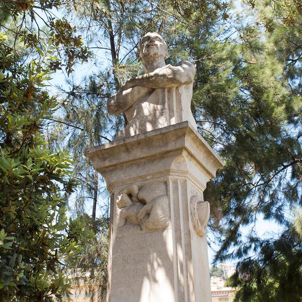 Busto di Edoardo Scarfoglio